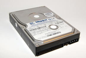 60GB IDE ATA100 7200RPM 3.5in x 1in 40p 100MB/s H